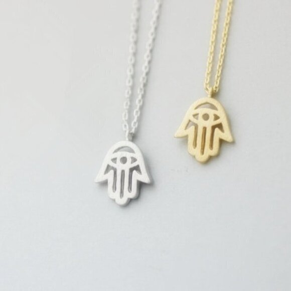 Silver Hamsa Dainty Necklace - Picture 4 of 5